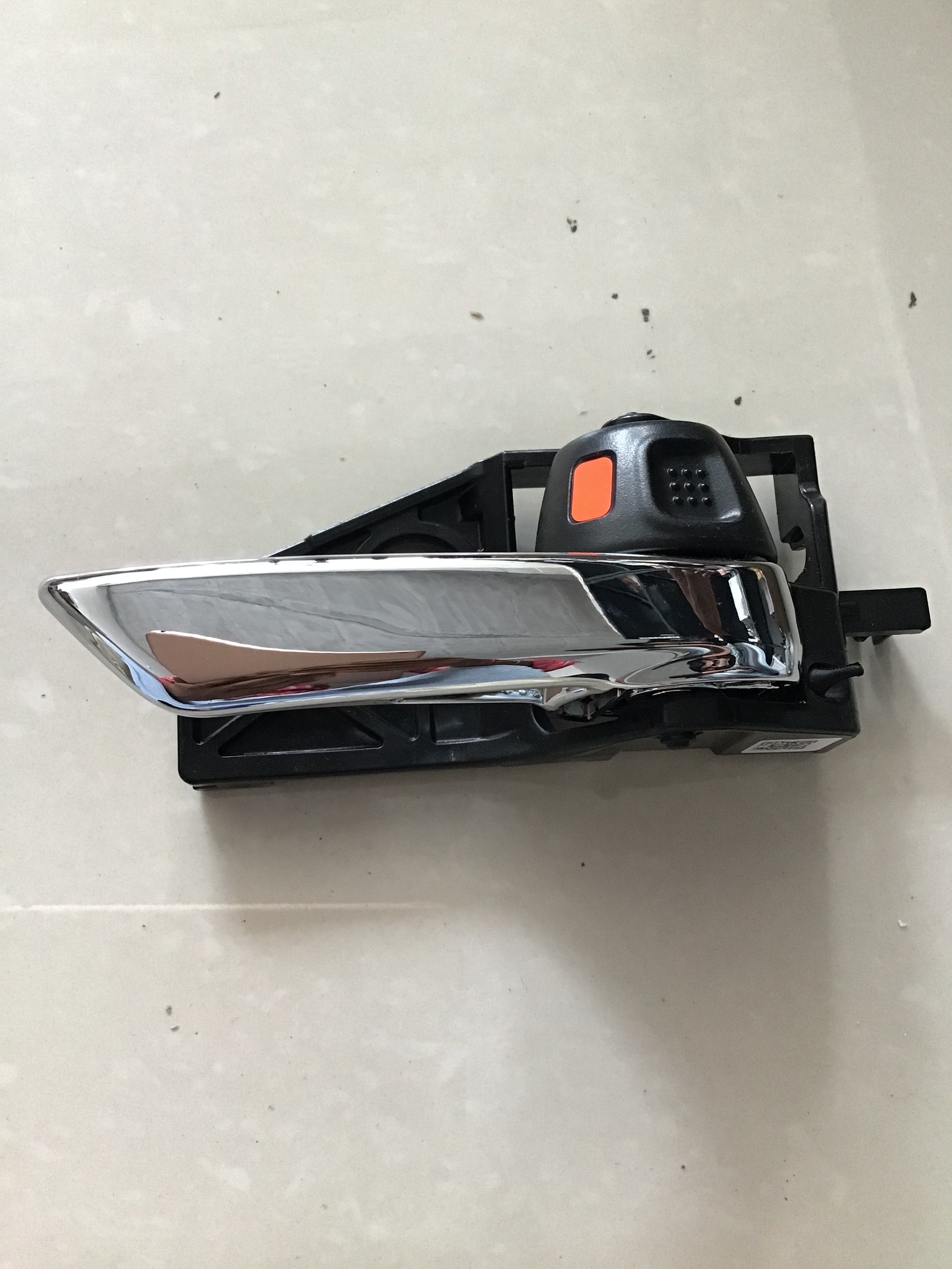 SUZUKI INNER CROME HANDLE
