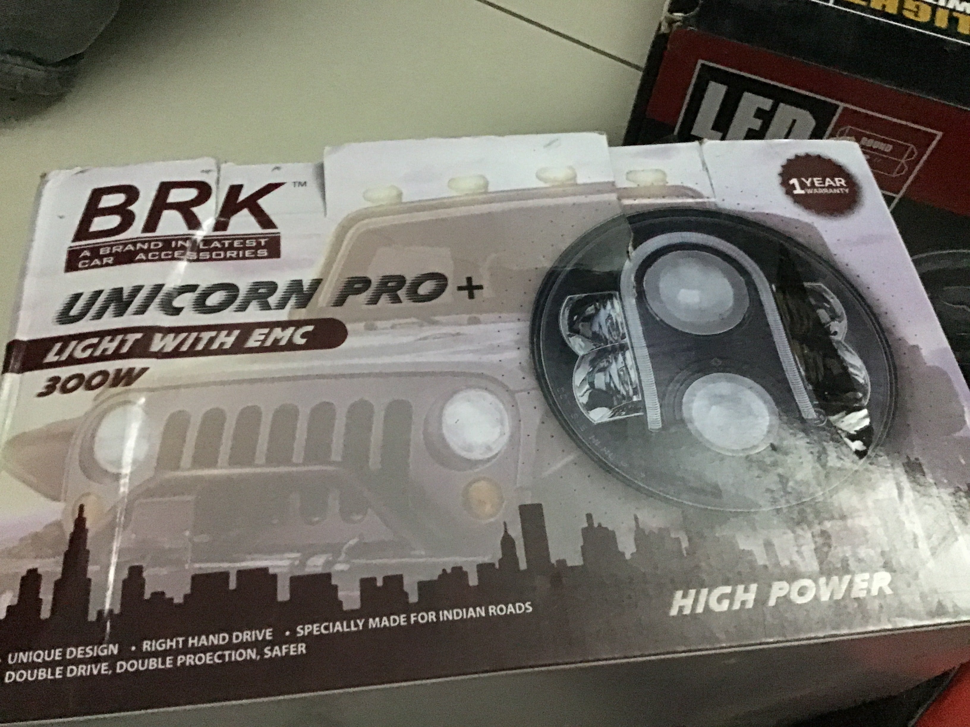 BRK UNICORN PRO+LIGHT WITH EMC (300w)