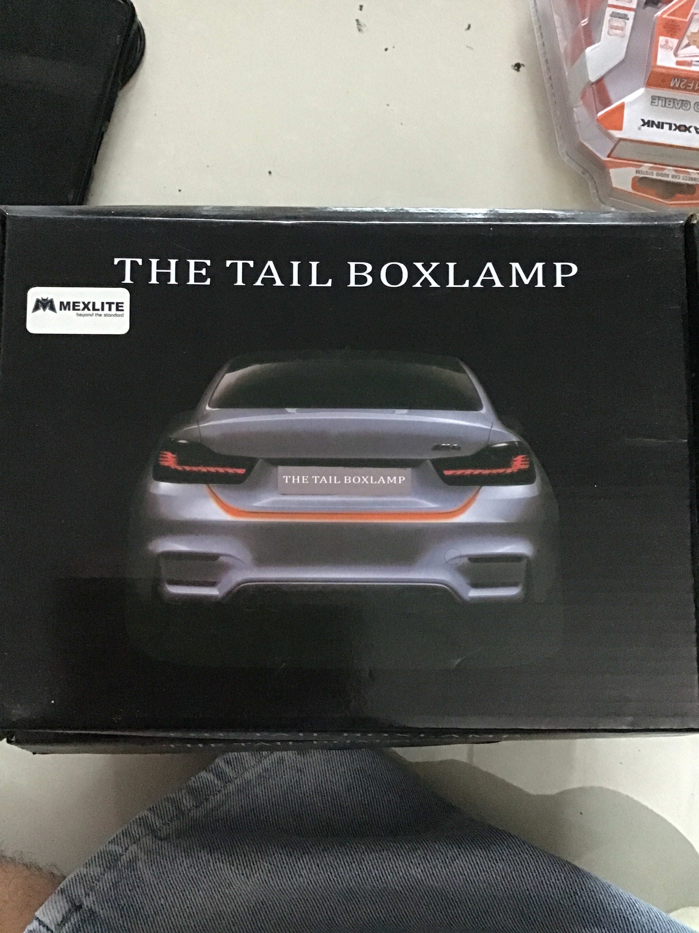 MEXLITE THE TAIL BOXLAMP